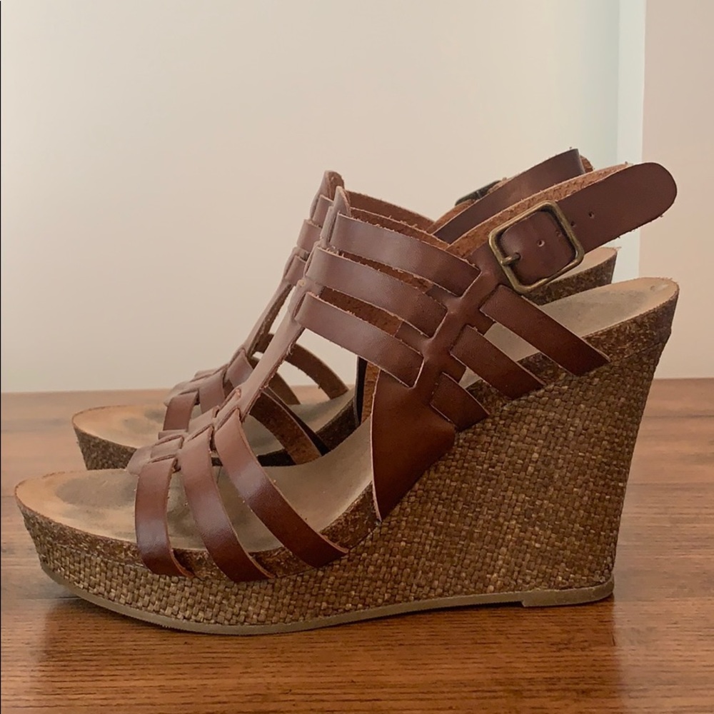 Mia Brown Leather Wedge Sandals Size 10